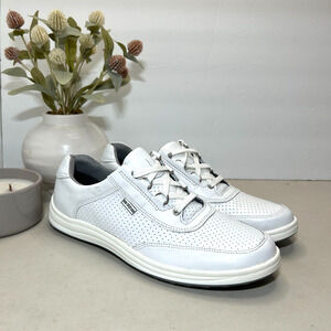 SAS Sporty Lux Walking Sneaker White Perf 2483843 Women 10 Narrow NWOB Casual